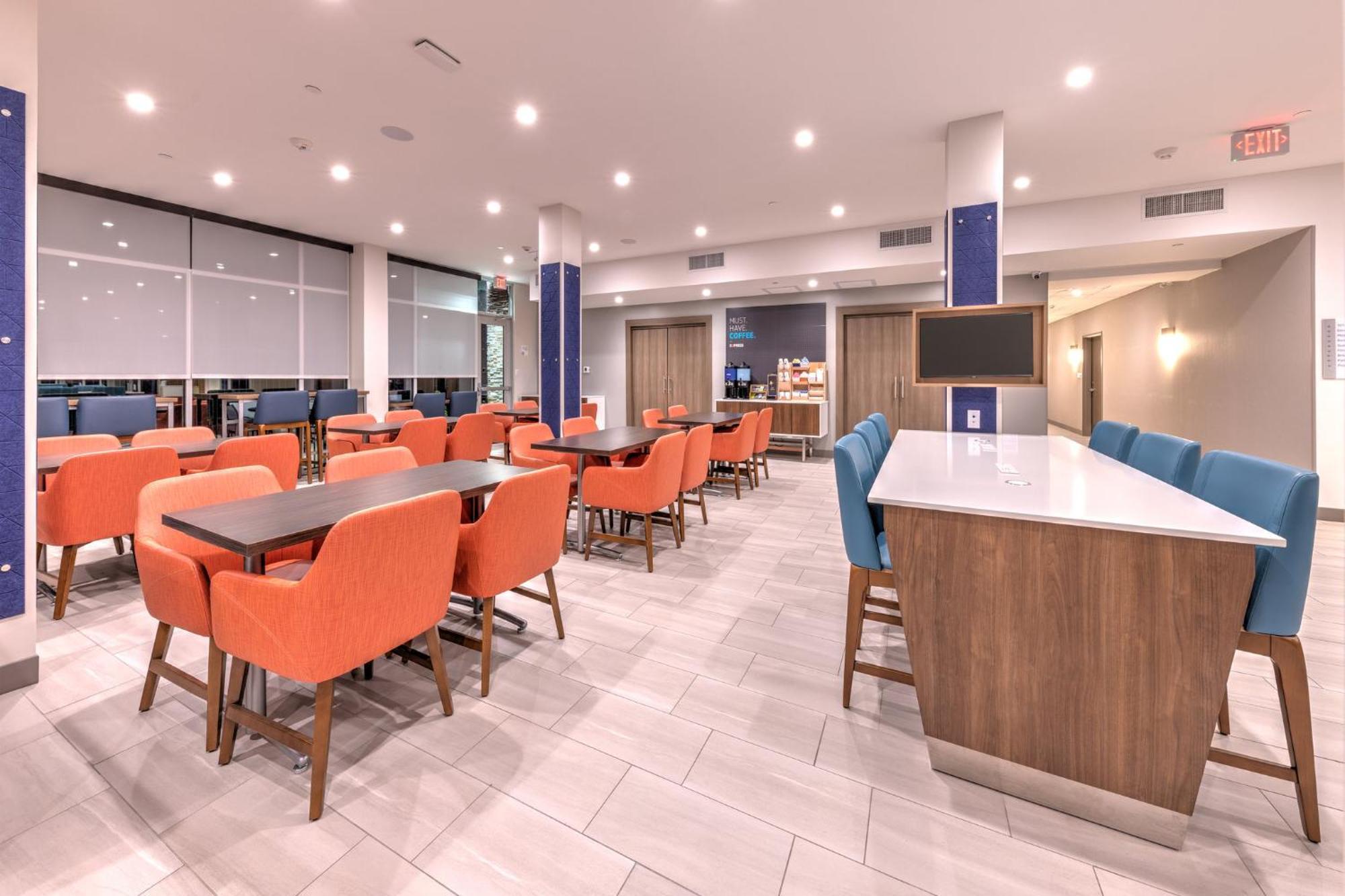 Holiday Inn Express & Suites Austin Airport East By Ihg المظهر الخارجي الصورة