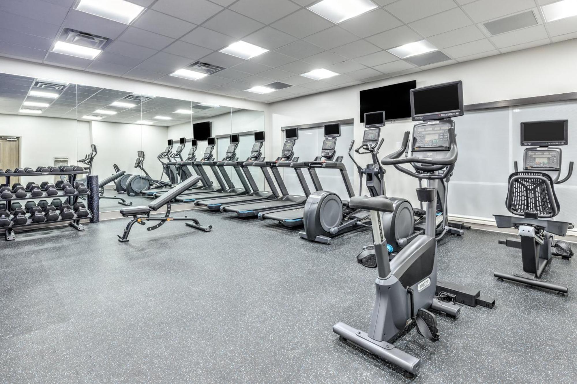 Holiday Inn Express & Suites Austin Airport East By Ihg المظهر الخارجي الصورة