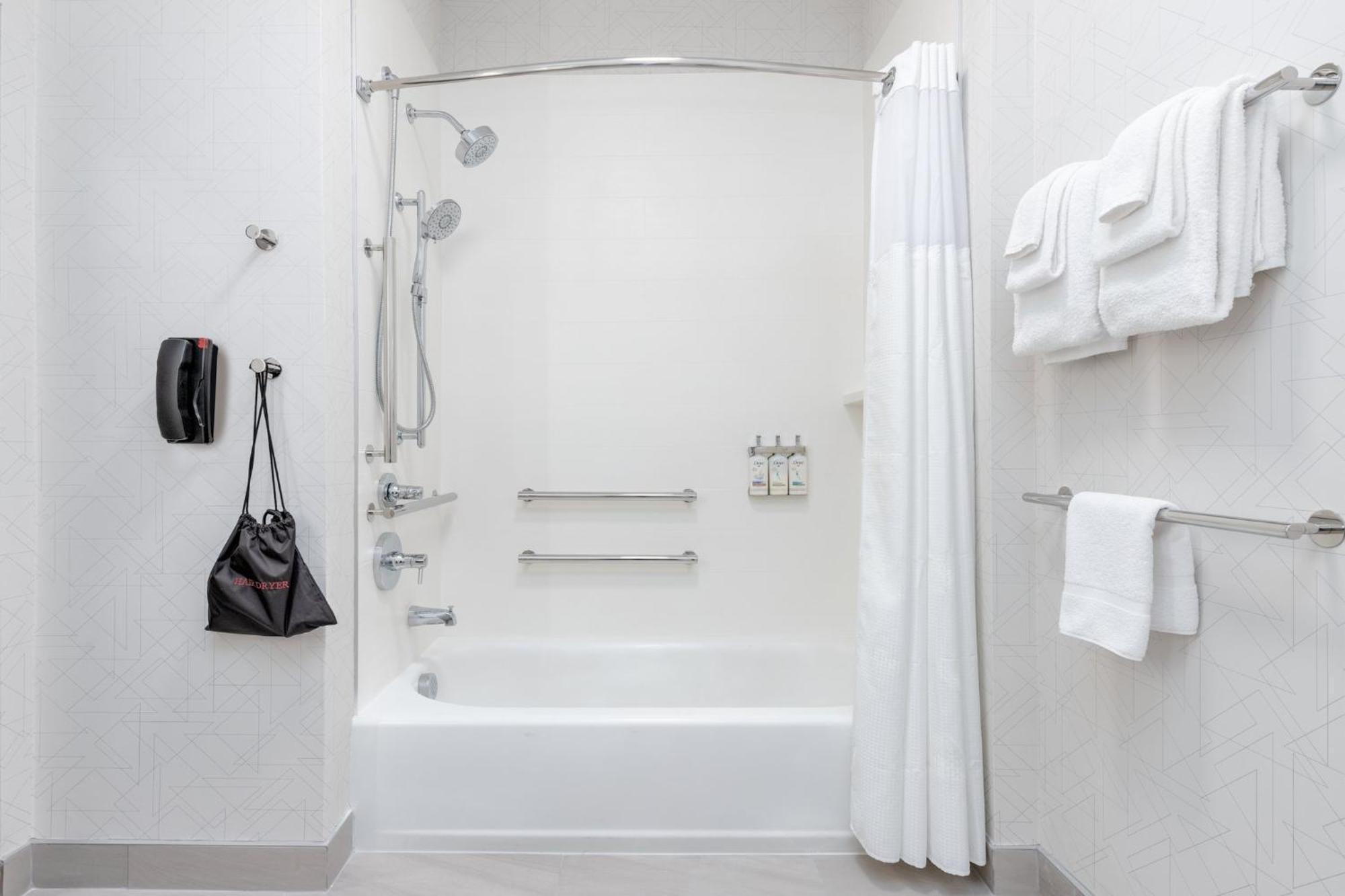 Holiday Inn Express & Suites Austin Airport East By Ihg المظهر الخارجي الصورة